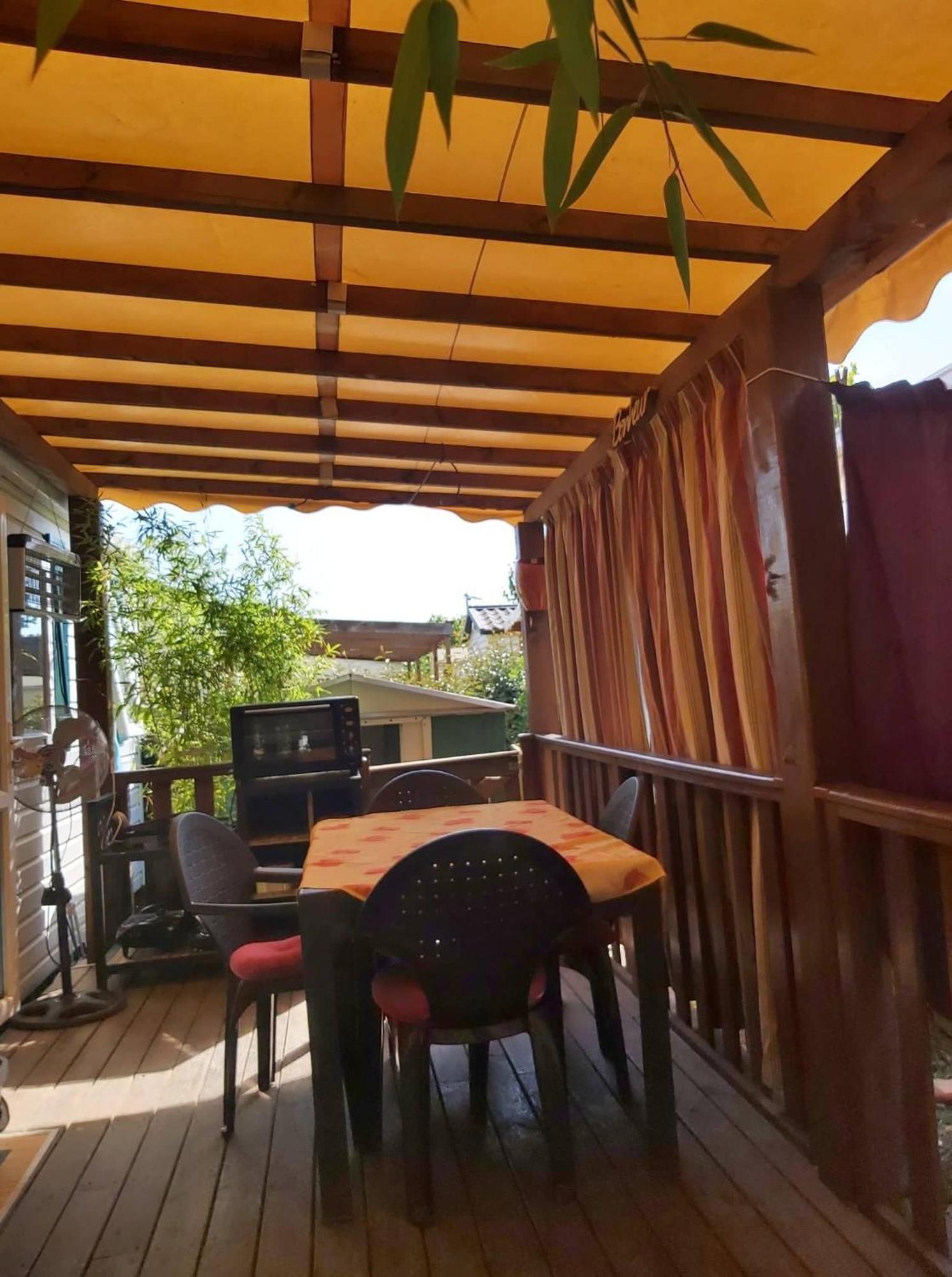 Vacances Familiales Dans Camping Avec Piscine Fréjus Exterior foto