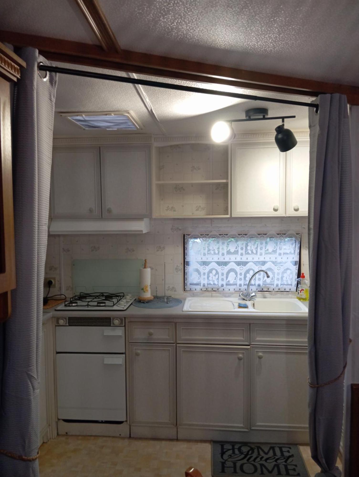 Vacances Familiales Dans Camping Avec Piscine Fréjus Habitación foto