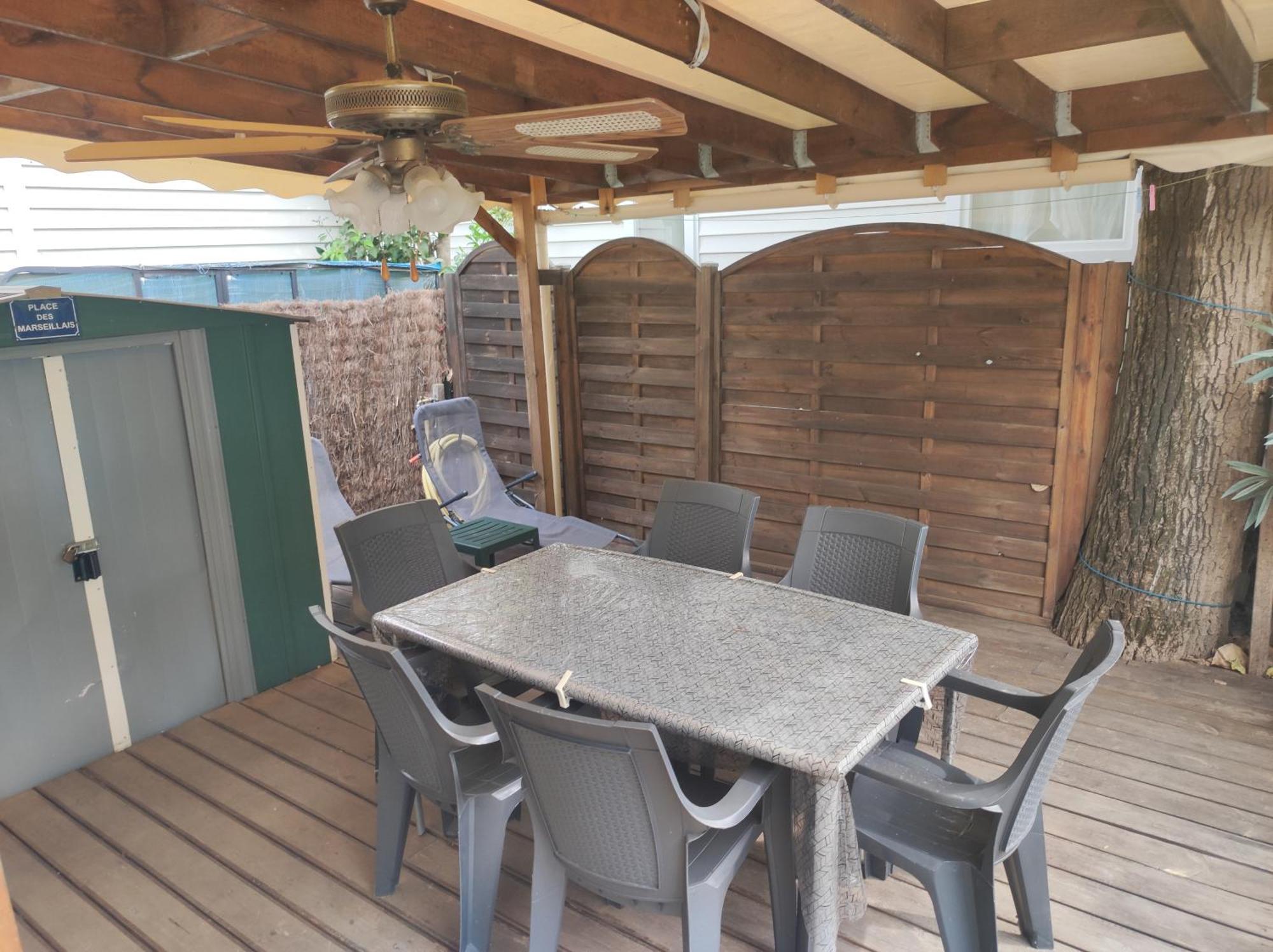 Vacances Familiales Dans Camping Avec Piscine Fréjus Habitación foto