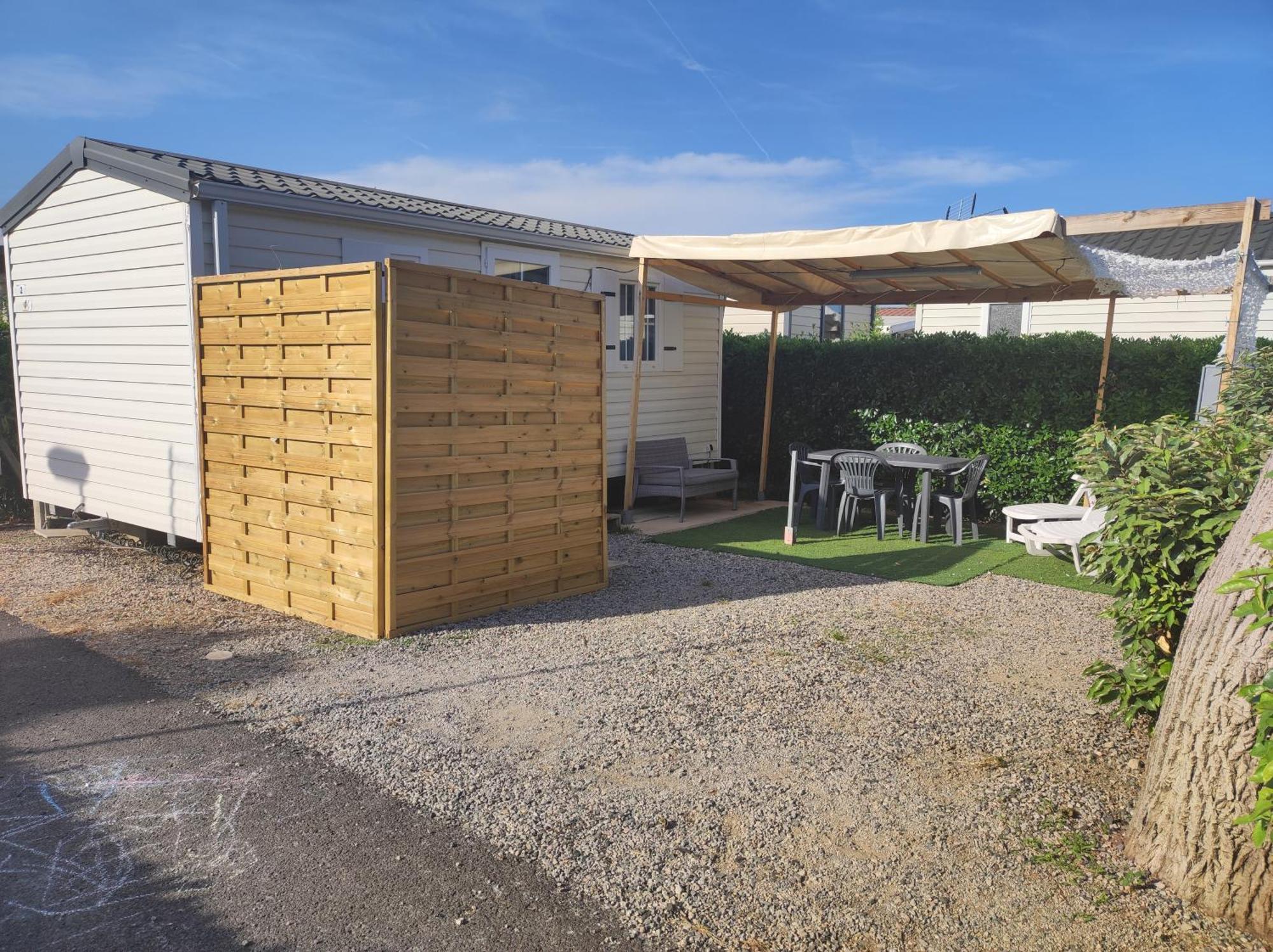 Vacances Familiales Dans Camping Avec Piscine Fréjus Habitación foto