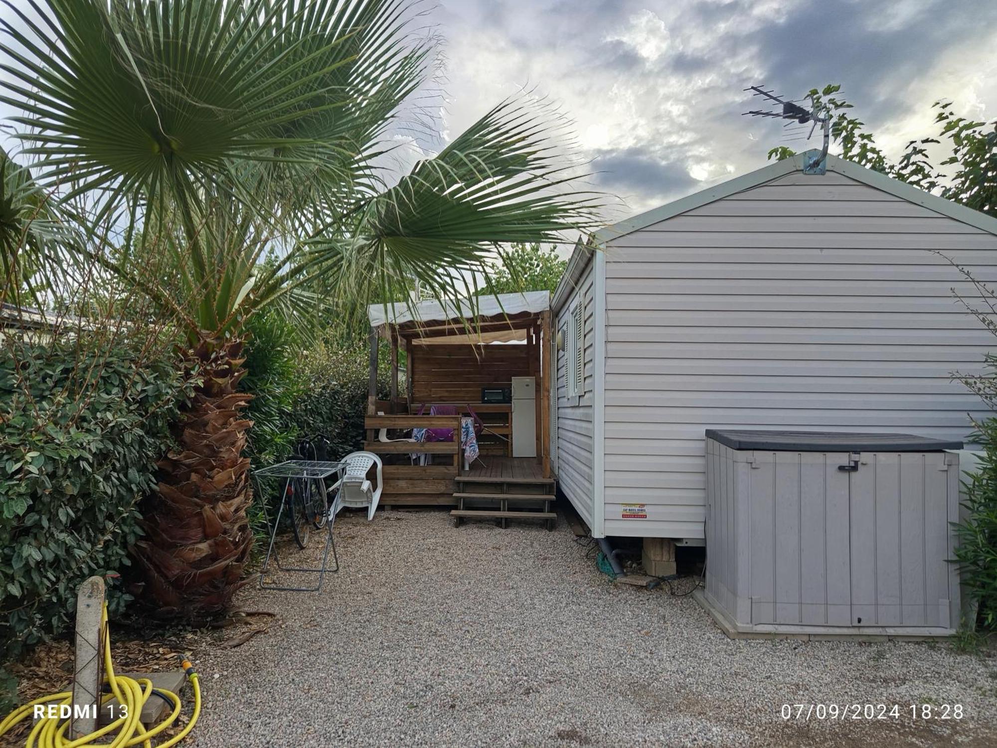 Vacances Familiales Dans Camping Avec Piscine Fréjus Exterior foto